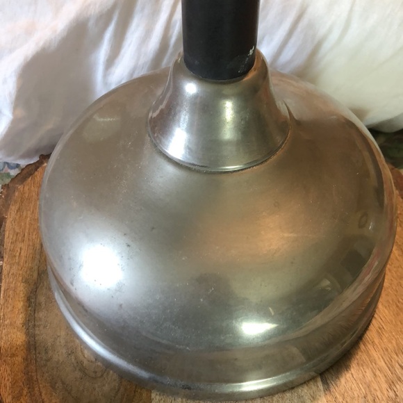ANTIQUE 20-30’s COLEMAN Lamp Co Wichita Kansas USA Silver Fuel Base Vessel RARE - Picture 6 of 16
